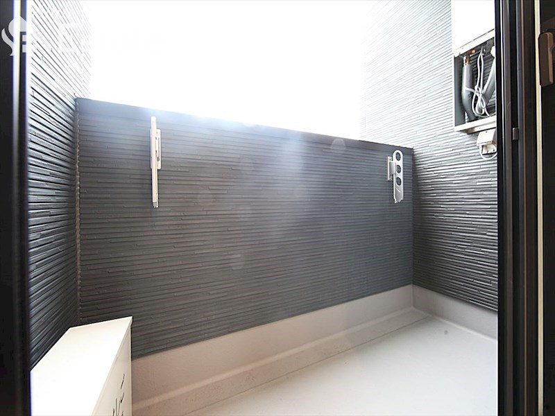 バルコニー　バルコニー