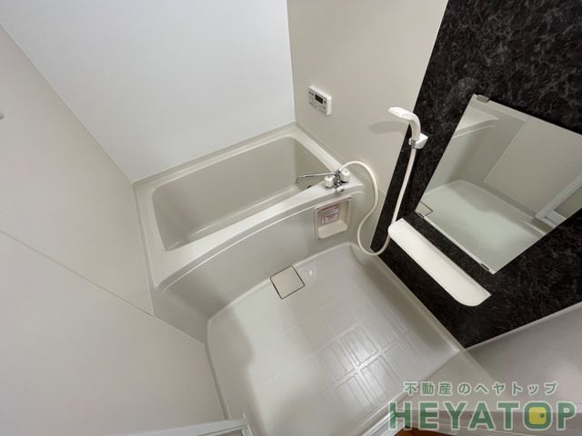 バス・シャワールーム　追焚き・浴室乾燥機付きお風呂