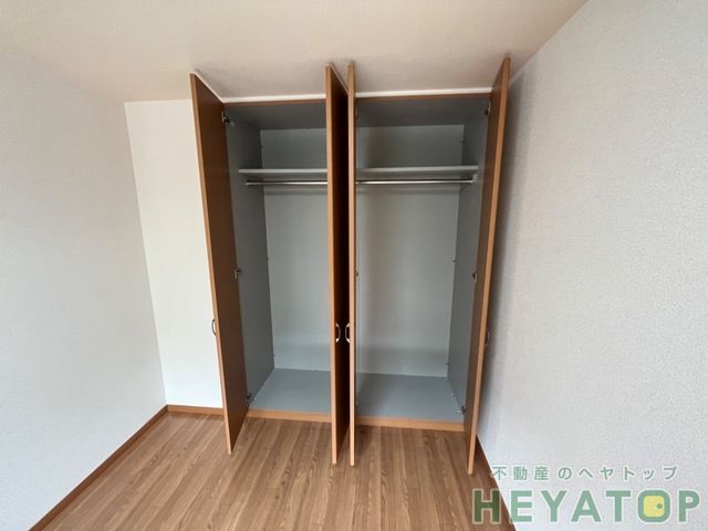 収納　クローゼット