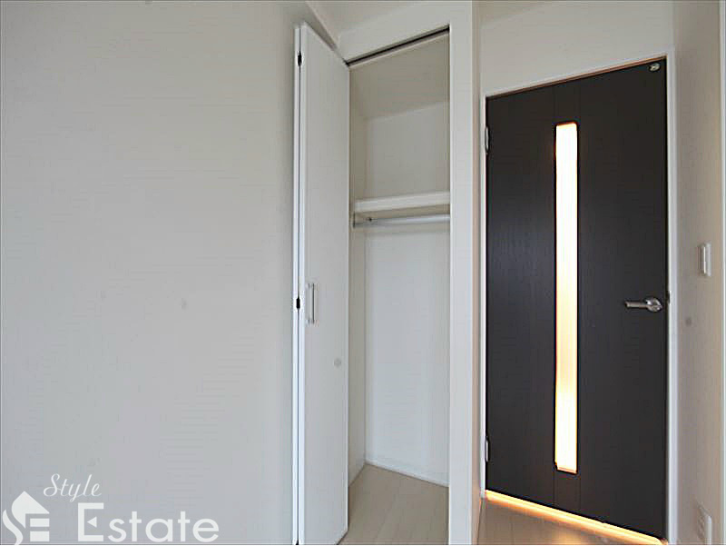 収納　クローゼット付