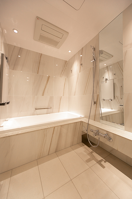 バス・シャワールーム　※写真は同タイプ住戸です。