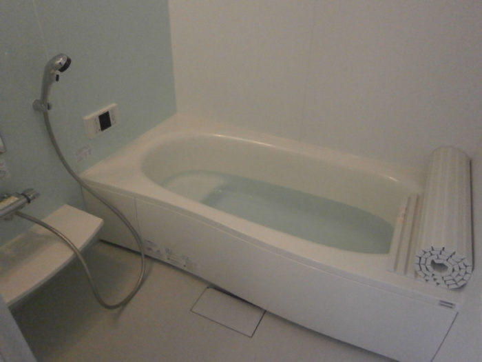 バス・シャワールーム　102 浴室