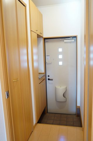 玄関　シンプルで使いやすい玄関です