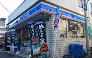 コンビニ　ローソン牛込店（コンビニ）まで268m