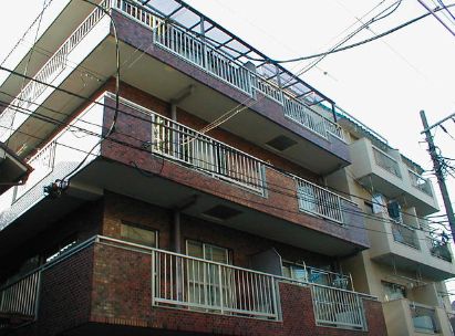 建物外観　外はこのようになっています