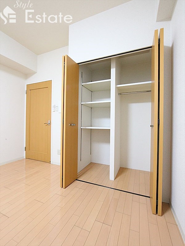 収納　クローゼット