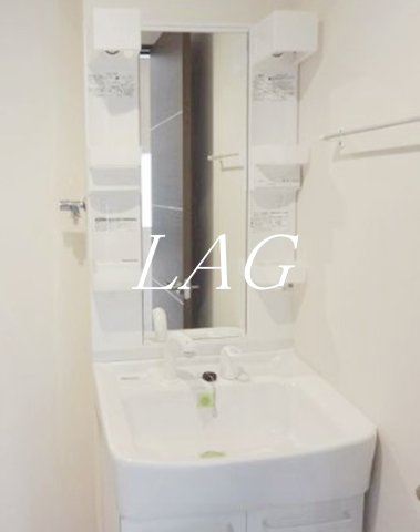 洗面設備　独立洗面台です。