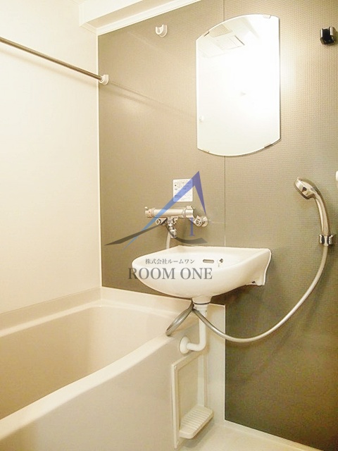 バス・シャワールーム　お風呂です。