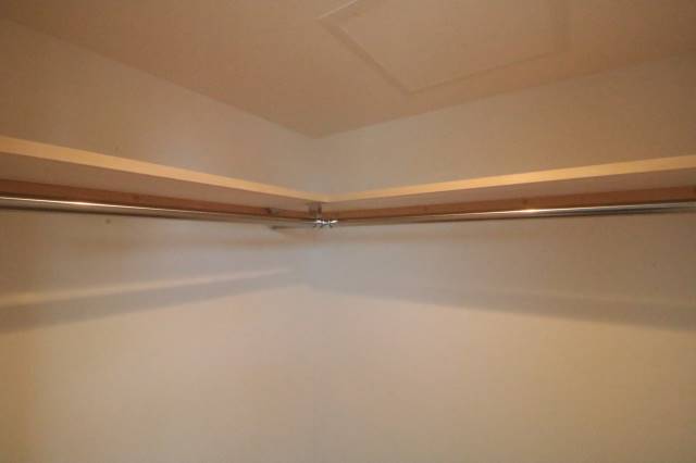 収納　広々ウォークインクローゼット♪