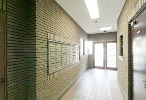 エントランス　ピュアハイム本田