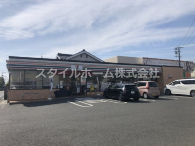 コンビニ　セブン-イレブン 豊橋西岩田６丁目店（コンビニ）まで759m