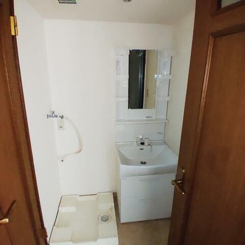 洗面設備　同仕様