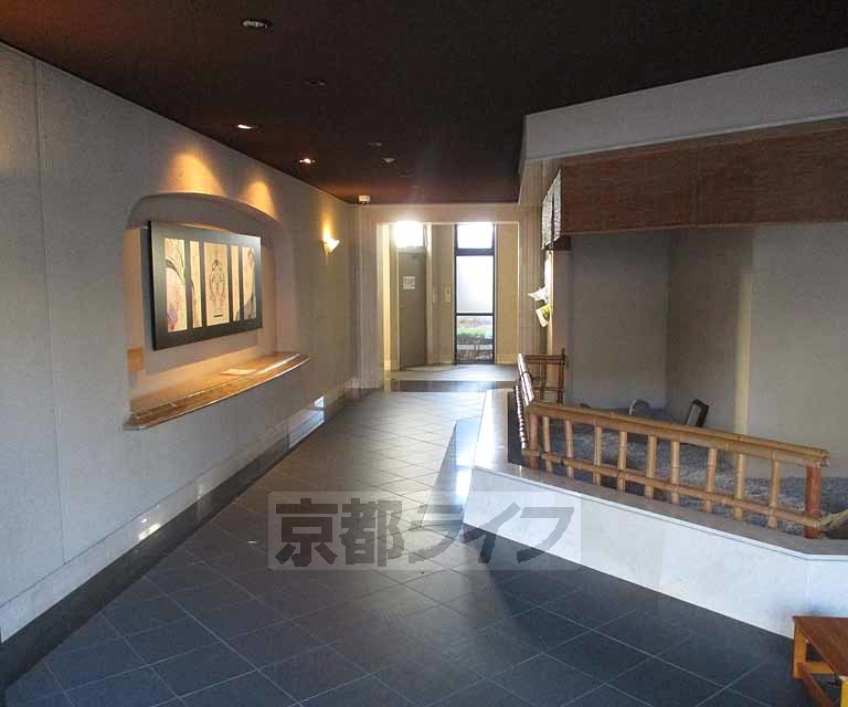 エントランス　高級感溢れたロビーです！