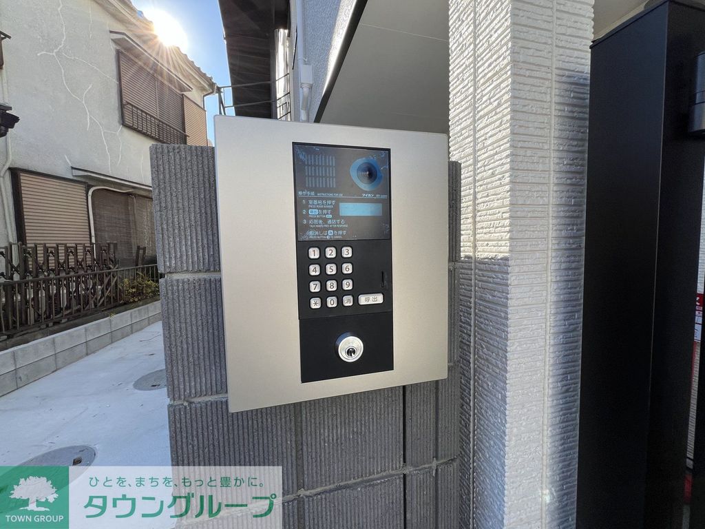 エントランス　エントランス