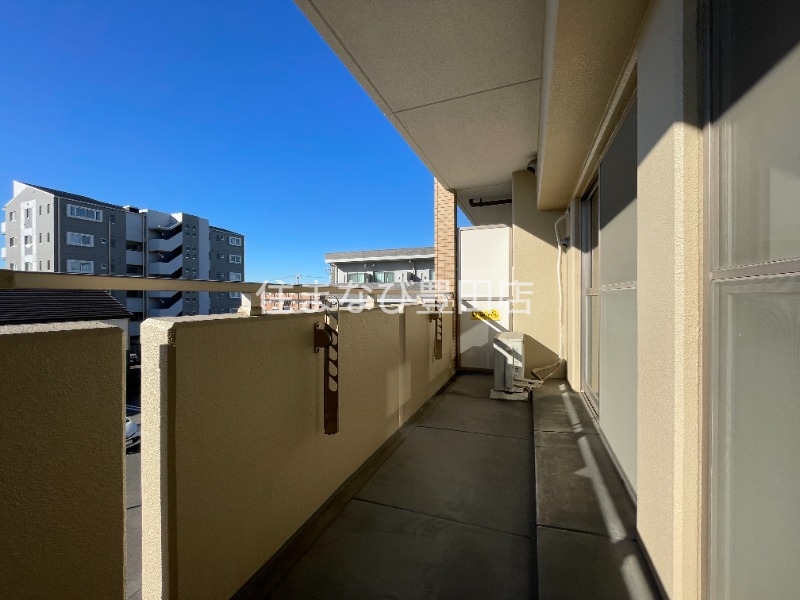 バルコニー　同型タイプ