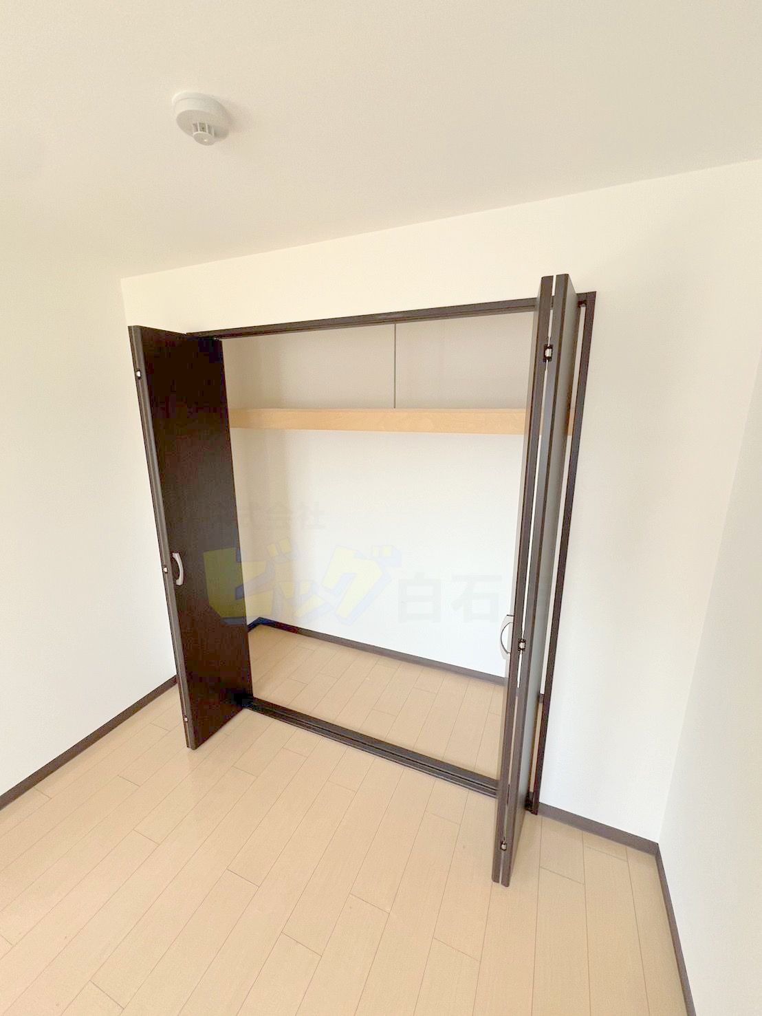 収納　各部屋にクローゼット付きです♪