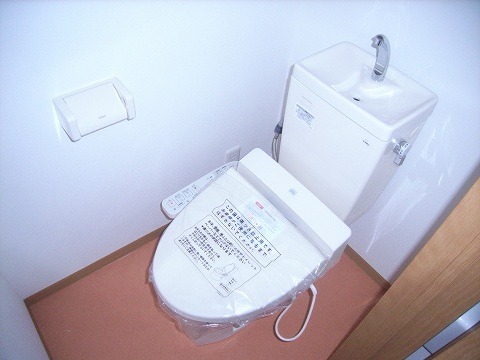 トイレ　別号室