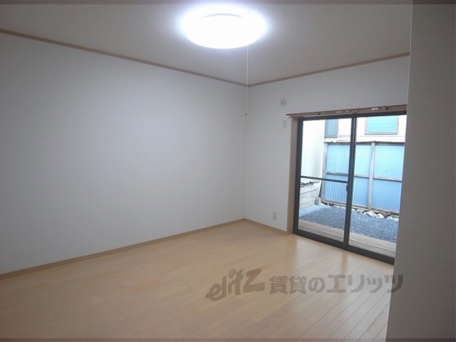 居室・リビング　洋室