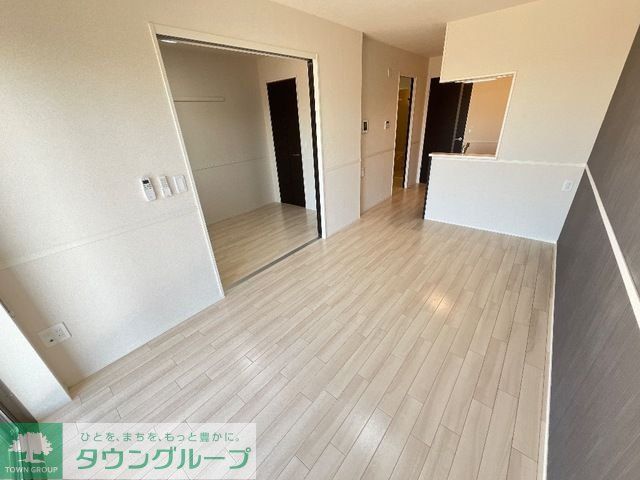 居室・リビング　お問合せはタウンハウジングまで！※現地待合わせ相談可能