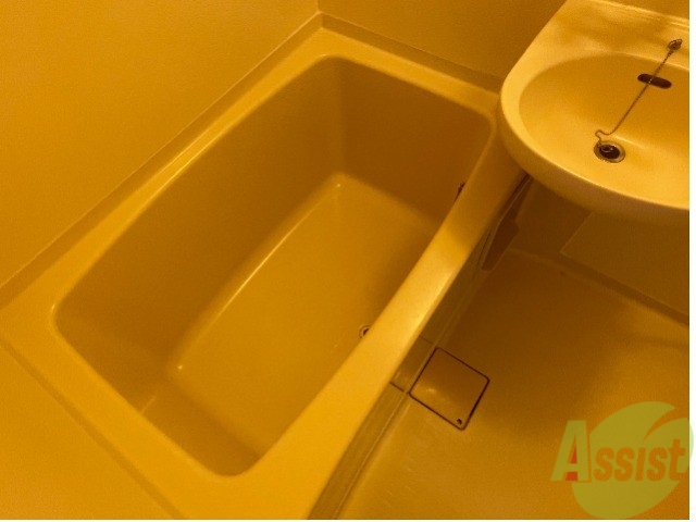 バス・シャワールーム　綺麗な浴槽、まったり出来て疲れも取れますね！