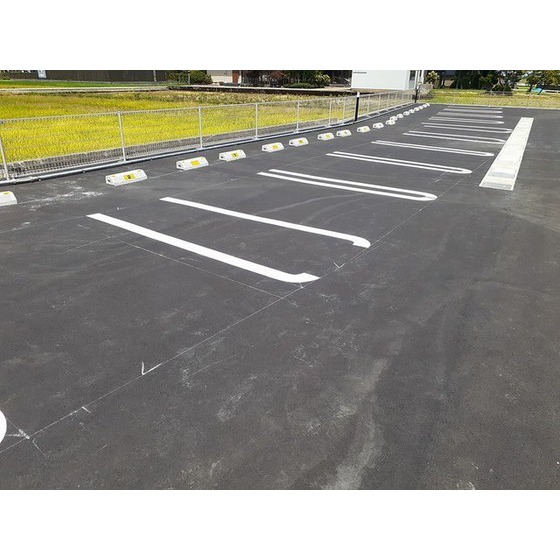 駐車場　融雪駐車場