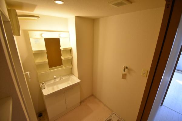 洗面設備　同仕様写真