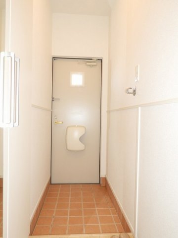 玄関　毎日通る玄関はこちらです