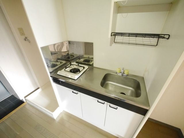 キッチン　※別部屋参考写真です