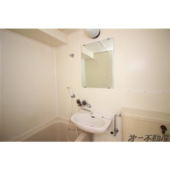 洗面設備　洗面所