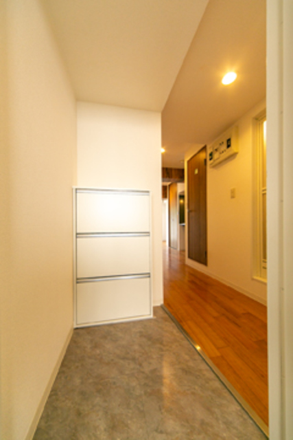 玄関　※写真は同タイプ住戸です。