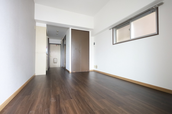 居室・リビング　※別部屋の写真です