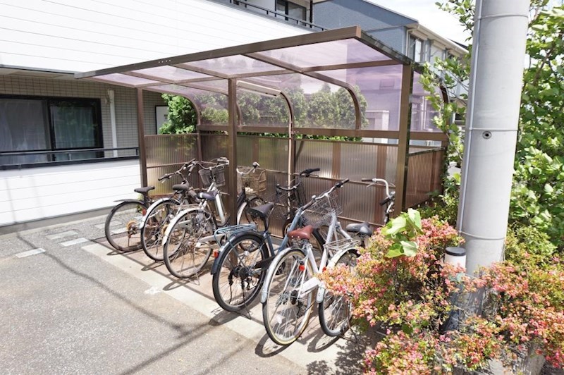 その他共有部分　屋根付き駐輪場