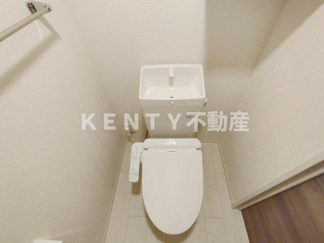 トイレ　落ち着いたトイレです