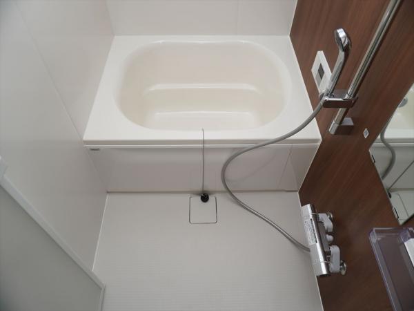 バス・シャワールーム　浴室
