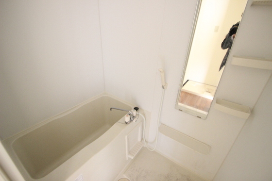 バス・シャワールーム　※他部屋の写真です。