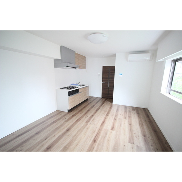 居室・リビング　同タイプ別号室の写真です。