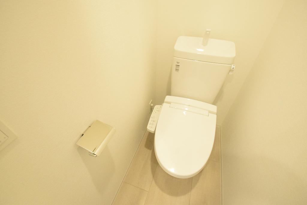 トイレ　シャワー付トイレ