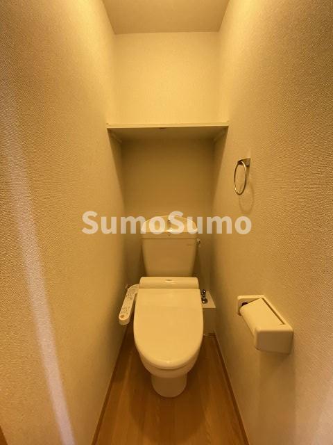 トイレ　清潔感のあるトイレです