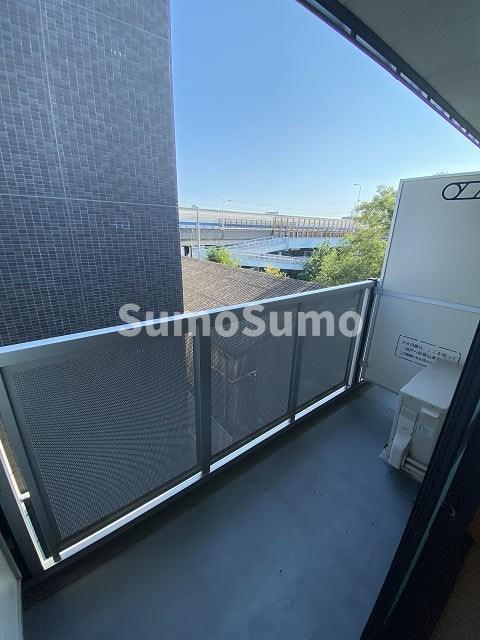 バルコニー　陽当たり良好なバルコニーです