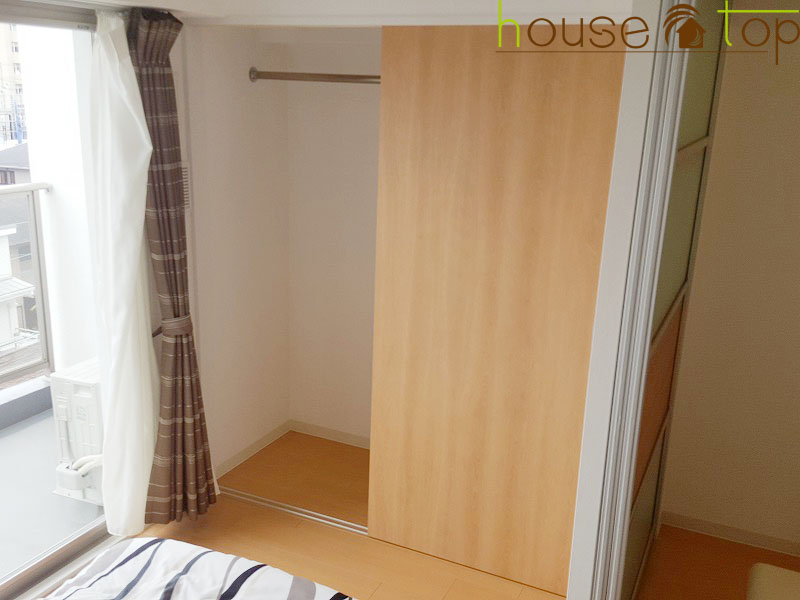 収納　1帖分あるワイドなウォークインクローゼット！衣類など収納可能