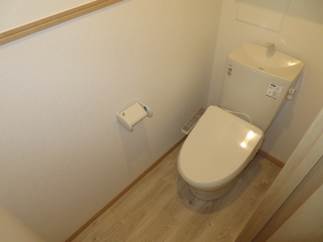 トイレ　１０２号室の写真