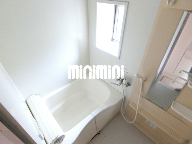 バス・シャワールーム　お風呂です。