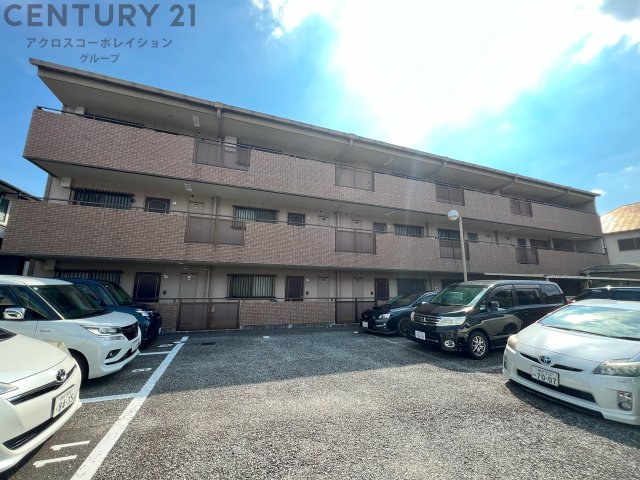 建物外観　敷地内に駐輪場あります！