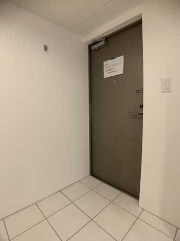 玄関　エクサム白山