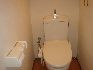 トイレ　シャワー付トイレ