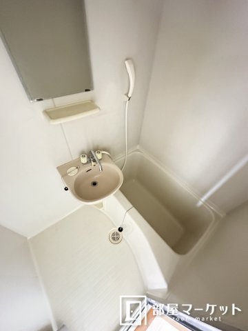 バス・シャワールーム　同型タイプ