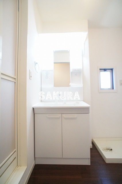 洗面設備　忙しい朝には欠かせない洗面所です♪