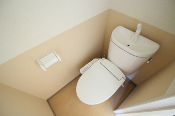 トイレ　※別部屋の写真です