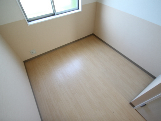 居室・リビング　※別部屋の写真です