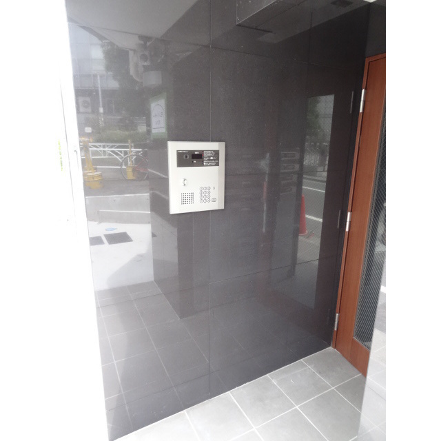 エントランス　オートロック